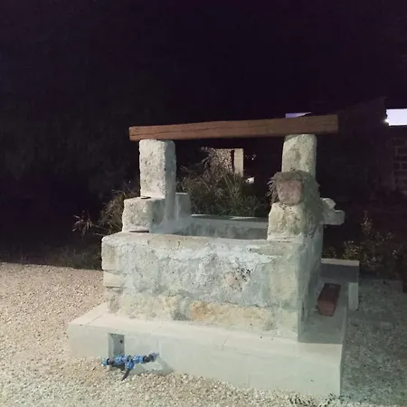 Апартаменты Casolare Giardino Aiarella-assunta *