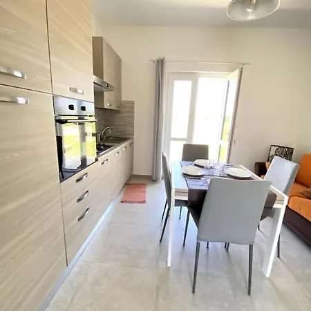 Apartment Casolare Giardino Aiarella-assunta *