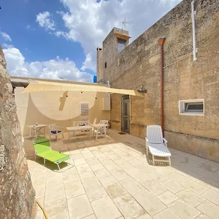 Apartment Casolare Giardino Aiarella-assunta Merine