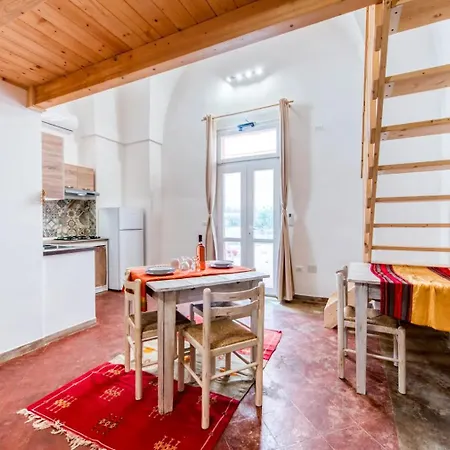 Apartment Casolare Giardino Aiarella-assunta *